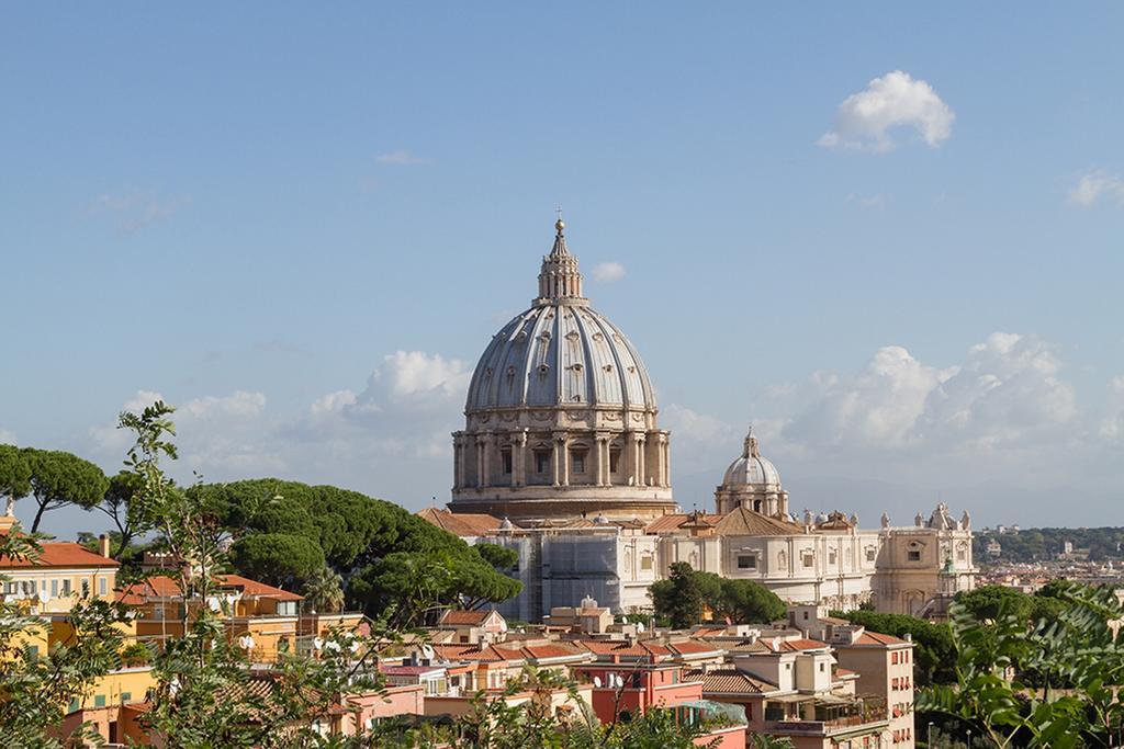 B&B Ai 2 Papi Rome Bagian luar foto