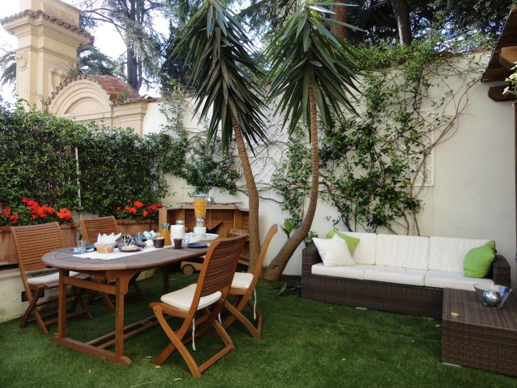 B&B Ai 2 Papi Rome Bagian luar foto